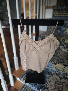 Source Unknown Beige Lace Trim Camisole